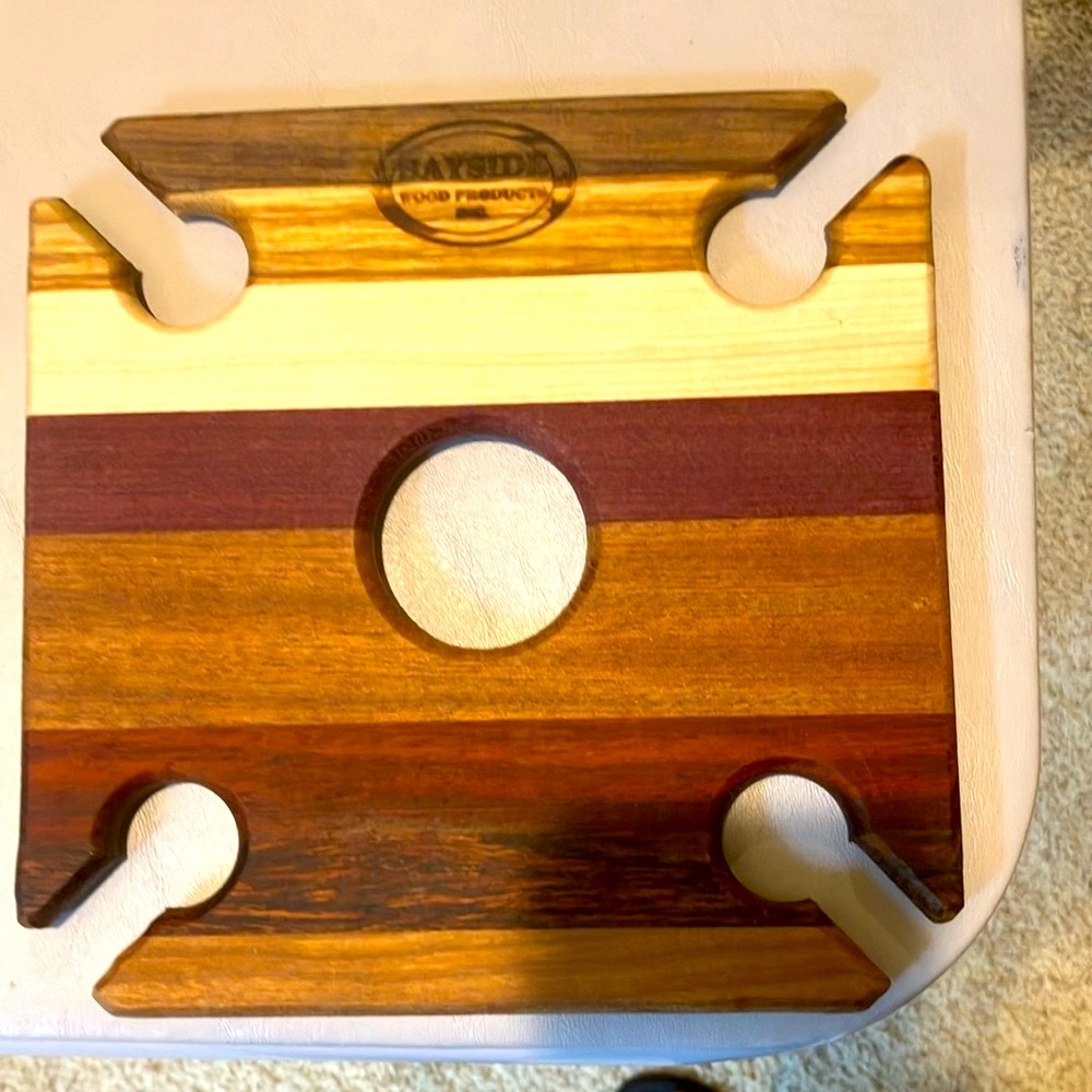Bayside wine glass holder